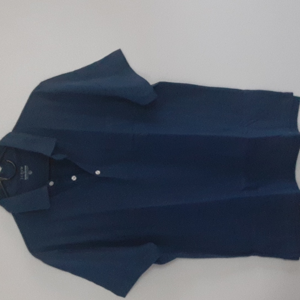 Men's  J. CREW  short sleeve, Polo style,  blue color, casual size L.